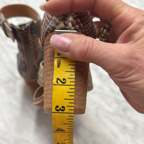Frye & Co Bryn Python Print Block Heel Sandal size 8M - Picture 6 of 12